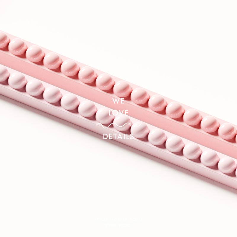 Bobbin Frame No 95 | Frame Mockup 657 Pink