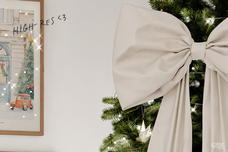 BOX & BOW NO. 98 | Festive Gallery Frame Mockup Set