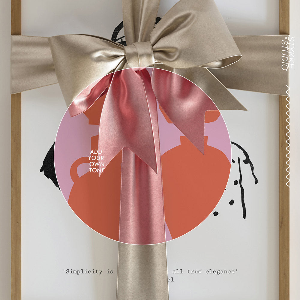 Festive Frame Mockup Gift & Bow | Champagne 1242