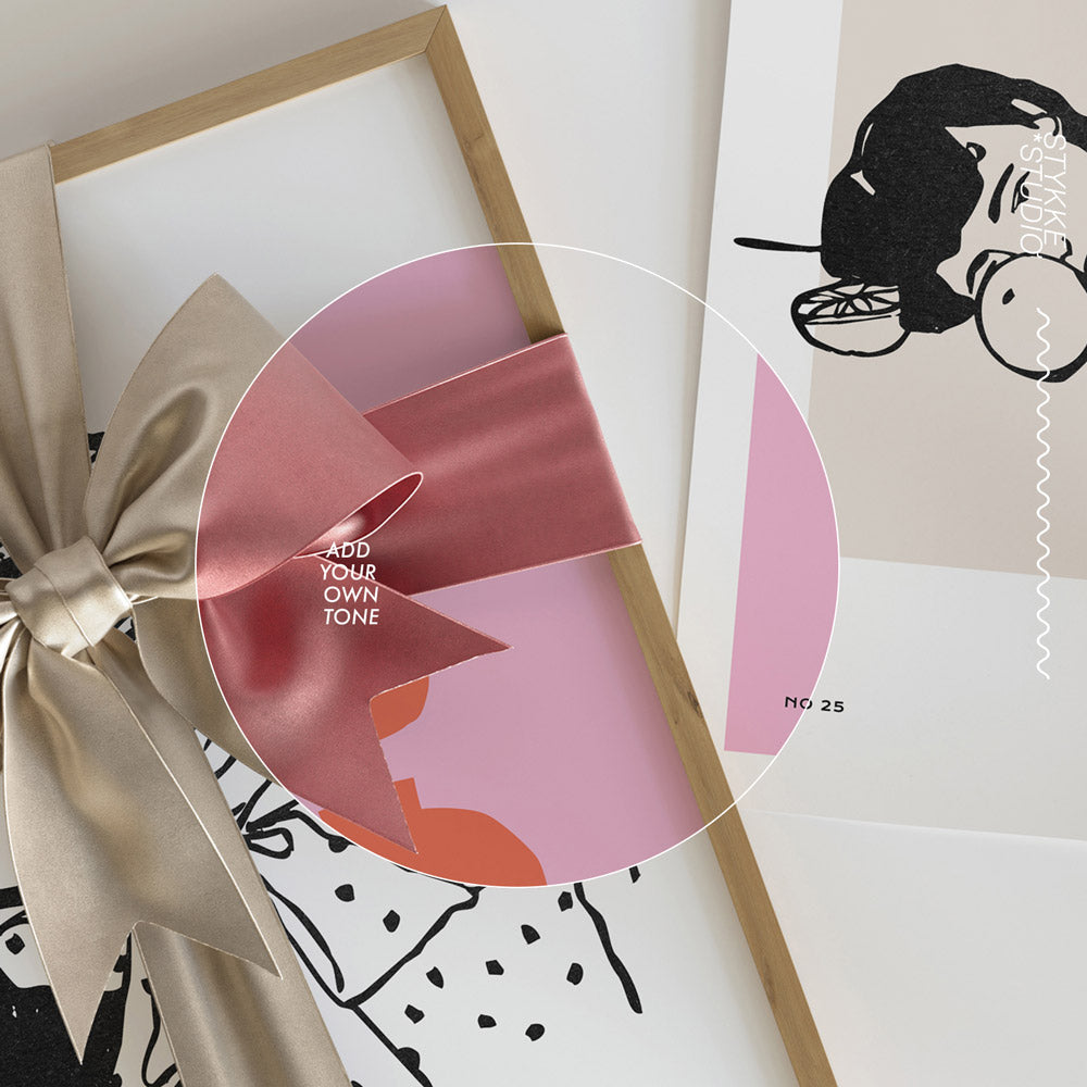 Festive Frame Mockup Gift & Bow | Champagne 1243